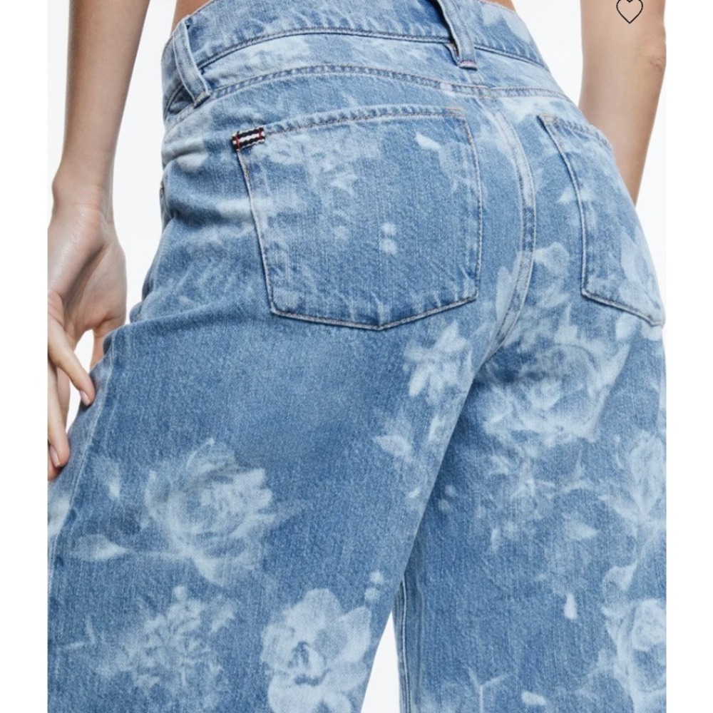 Alice + Olivia Trish Low Rise Baggy Jeans | Floral Rose Print | Denim | Size 26 - Picture 5 of 9
